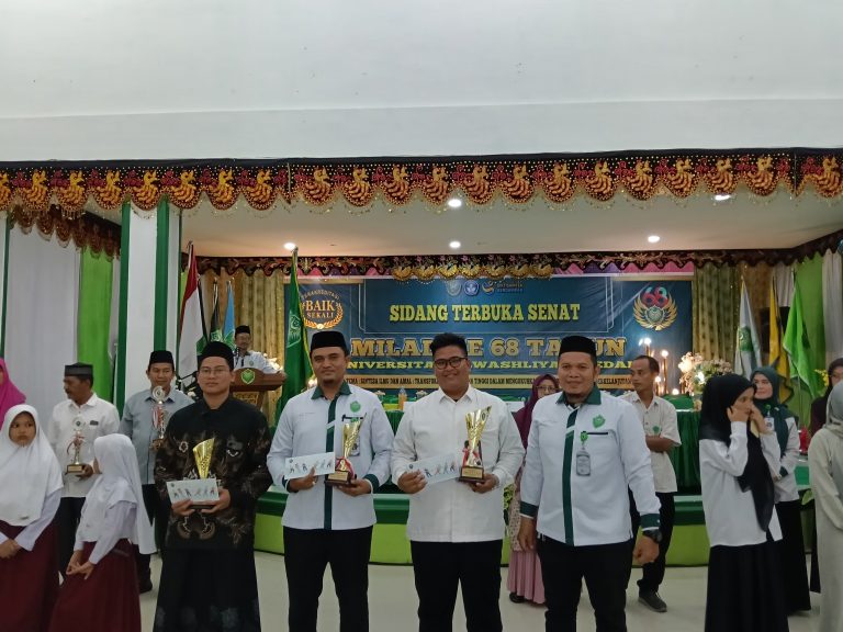 Fakultas Pertanian Universitas Alwashliyah Medan Juara I Tarik Tambang Dalam HUT Universitas Alwashliyah Medan Ke 68